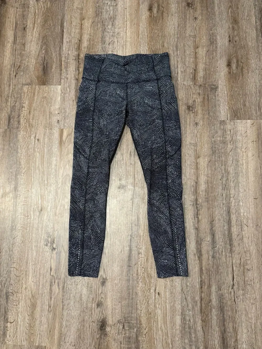 Lululemon Women's Fast and Free Leggings Size 6